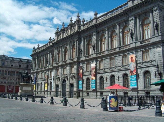 Mexico City Must-see Buildings & Palaces - Frequently Asked Questions