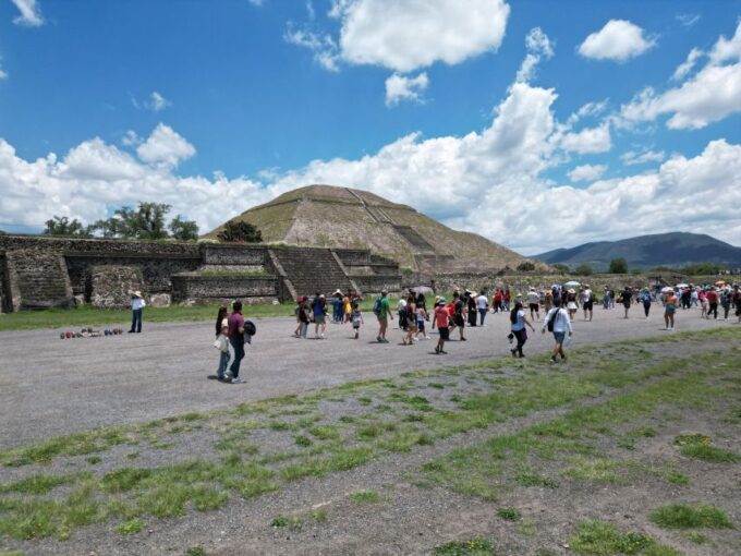 Mexico City: Teotihuacan Guided Day Trip With Liquor Tasting - Frequently Asked Questions