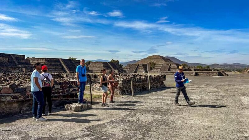 Mexico City: Teotihuacan Morning Half-Day Tour with Lunch - Cultural Encounters: Obsidian and Tequila