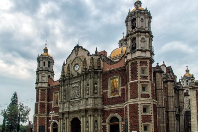 Mexico City: Teotihuacan, Shrine of Guadalupe & Tlatelolco - Exploring Tlatelolco