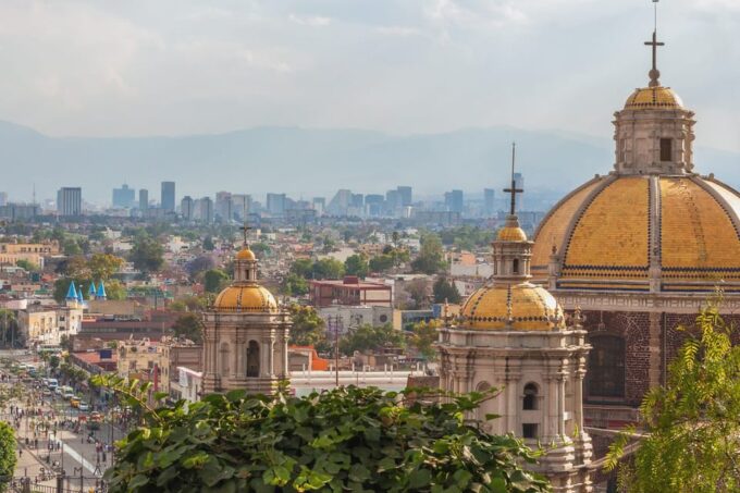 Mexico City: Teotihuacan, Shrine of Guadalupe & Tlatelolco - Visiting the Basilica