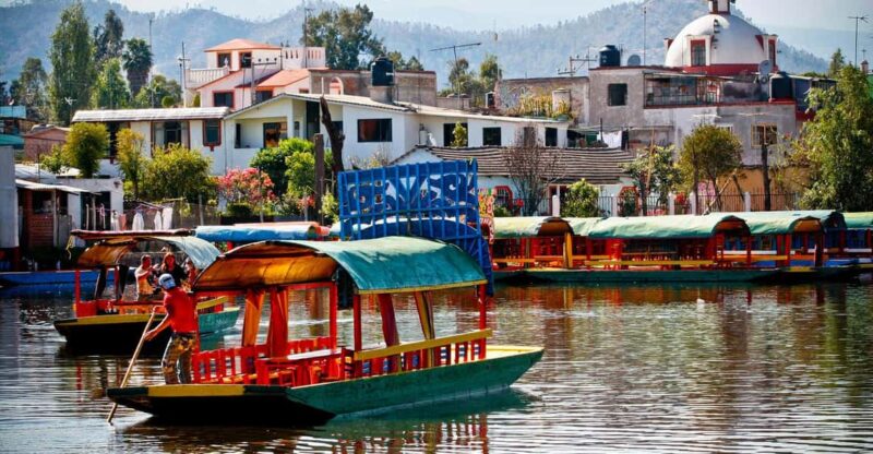 Mexico City: Tour the Blue House, Xochimilco, and Coyoacan - Itinerary Highlights