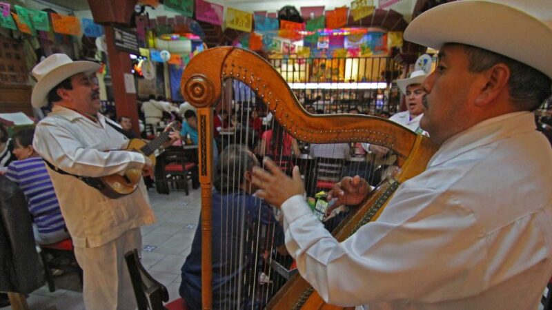 Mexico City: Traditional Cantinas Tour - Meeting Point