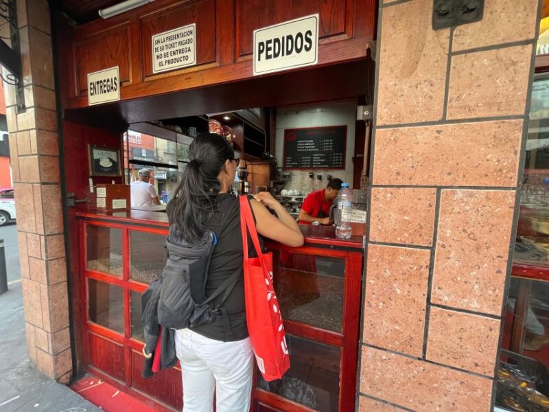 Mexico City: Walk & Eat Through Mexican Gastronomy History - Meeting Point and What to Bring