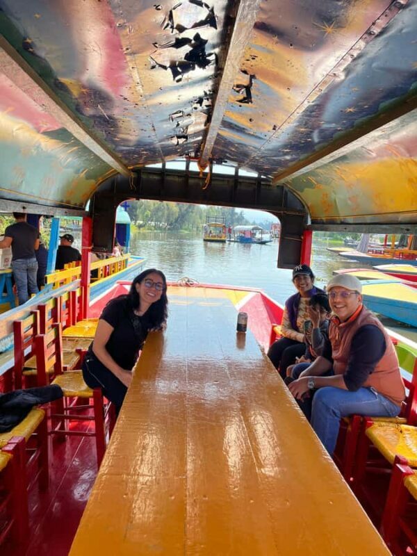 Mexico: Coyoacan & Xochimilco:VW bus, Boat & Brunch - Family - Key Points