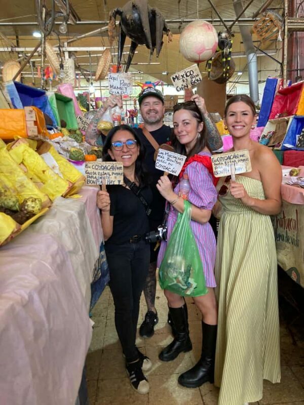 Mexico: Coyoacan & Xochimilco:VW bus, Boat & Brunch - Family - An In-Depth Look at the Tour Experience