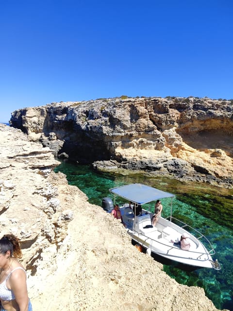 Mgarr/Mellieha: Gozo, Comino, Crystal & Blue Lagoon Cruise - Safety Precautions