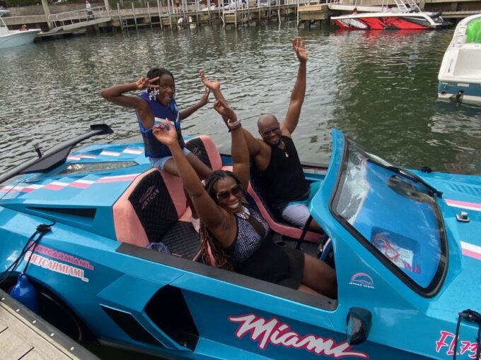 Miami: 1-hour Jetcar Rental - Booking and Availability