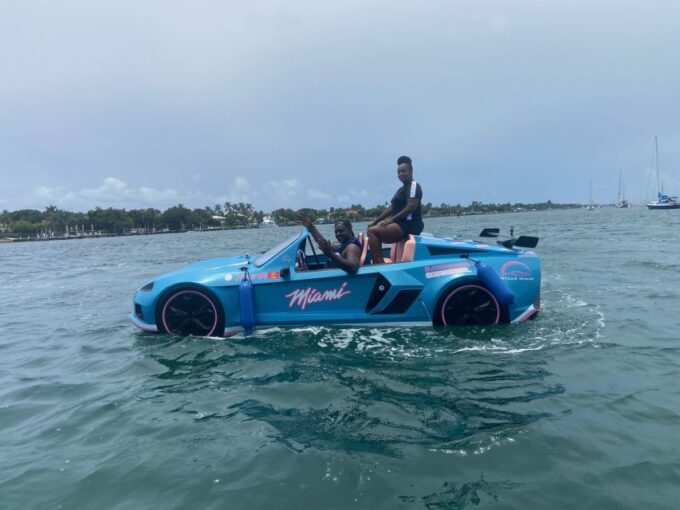 Miami: 1-hour Jetcar Rental - Frequently Asked Questions