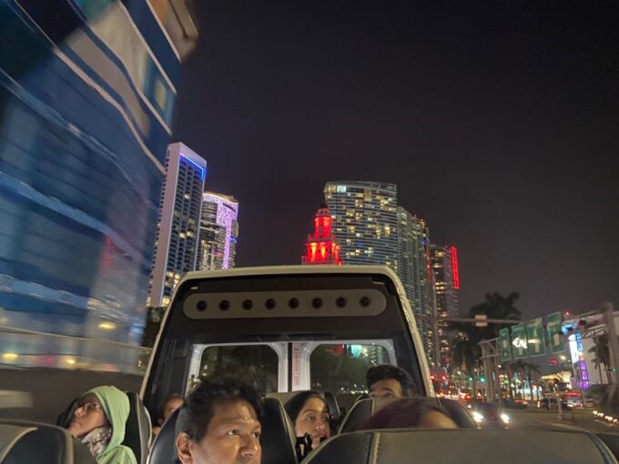 Miami: 2-Hour Guided Panoramic City Tour by Night - Available Languages