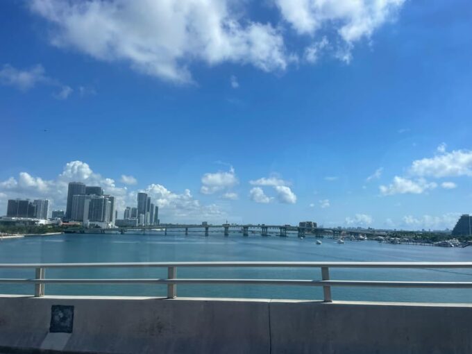 Miami: 2 Hours Private City Tour by Air-Conditioned Vehicle - Customizable Private Tour Experience