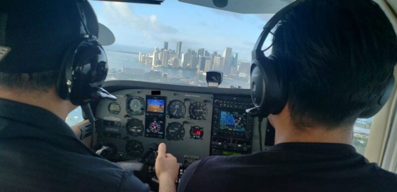 Miami: 60-Minute Airplane Flight Discovery Lesson Ticket - Scenic Views From Above