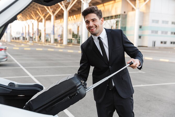 Miami Airport Private Transfer ( up to 14 Passengers) - Pickup and Drop-off Details