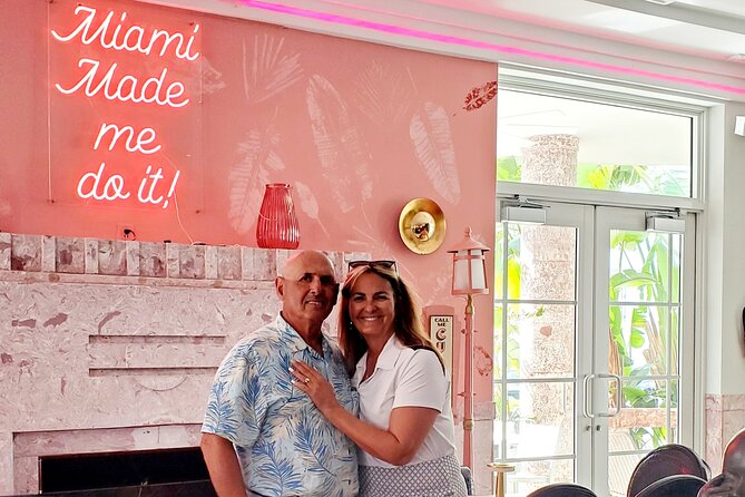 Miami Art Deco, Glamour, Vice & Secrets With Tropical Cocktail - The History and Architecture of Miamis Art Deco