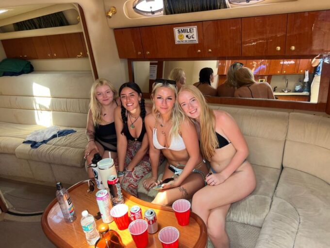 Miami Beach: Biscayne Bay Sightseeing Cruise With Swim Stop - What to Bring