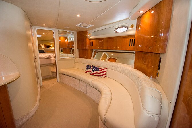 Miami Beach Luxury Yacht Adventure: Explore Stunning Coastline - Enjoy the Luxurious Yacht