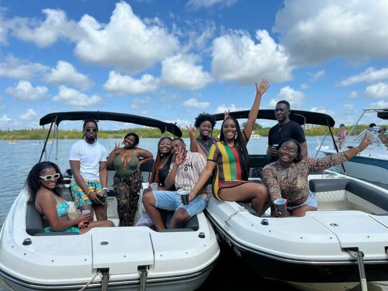 Miami Beach: Private Boat Tour with Captain and Champagne - The Pros and Cons