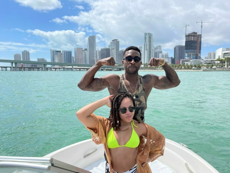 Miami Beach: Private Boat Tour with Captain and Champagne - Who Should Book This Tour?