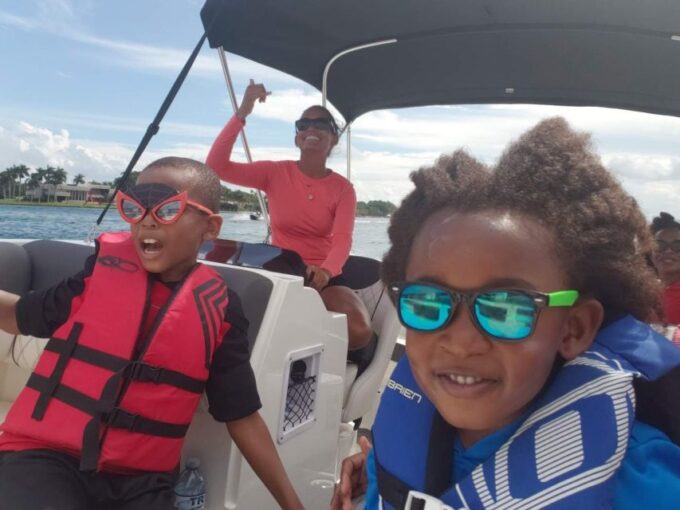 Miami Beach: Private Boat Tour With Captain and Champagne - Booking and Reservation