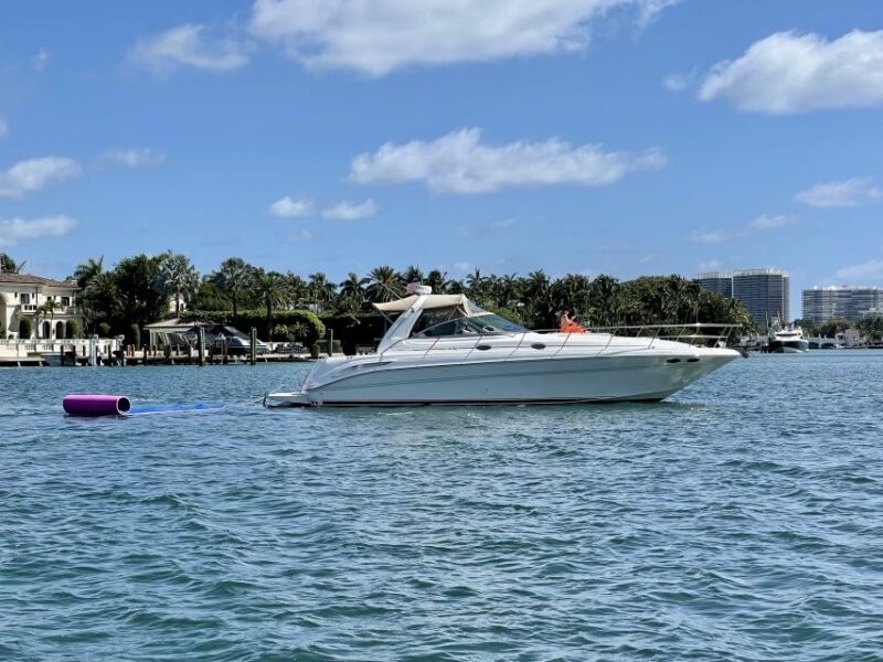 Miami Beach: Private Yacht Rental With Captain and Champagne - Experience and Activities