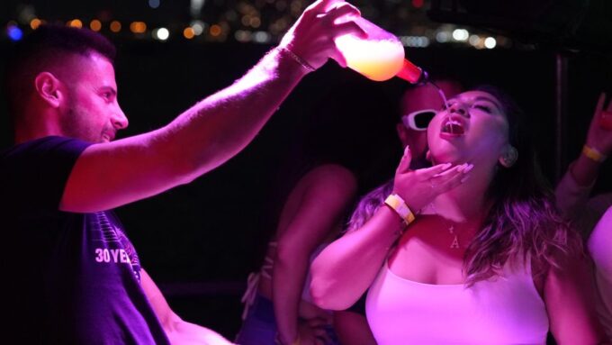Miami: Booze Cruise Boat Party With Dj, Snacks, & Open Bar - Weather Considerations