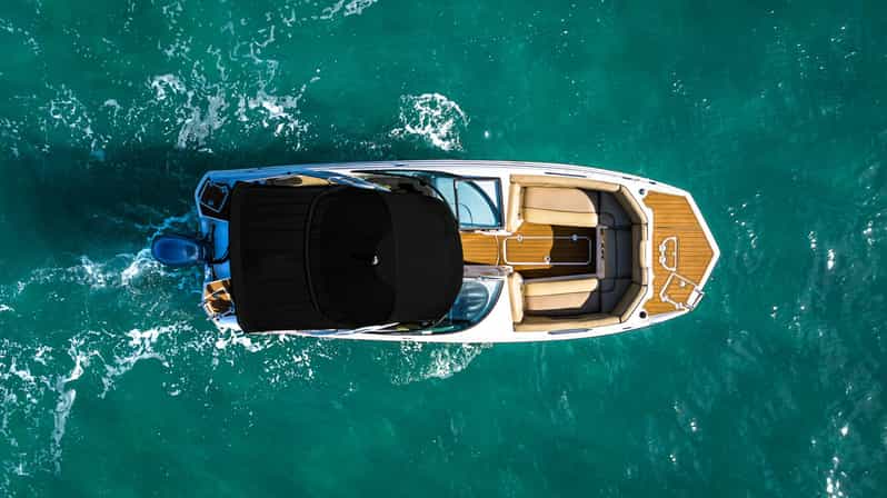 Miami: Celebrity Houses and Star Island Boat Tour - Key Points