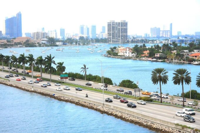 Miami: Double-Decker Bus Tour With Optional Boat Cruise - Exploring Miami by Bus
