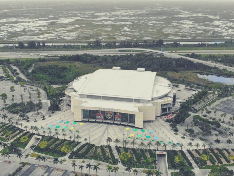 Miami: Florida Panthers Ice Hockey Game Ticket - Venue and Fan Experience