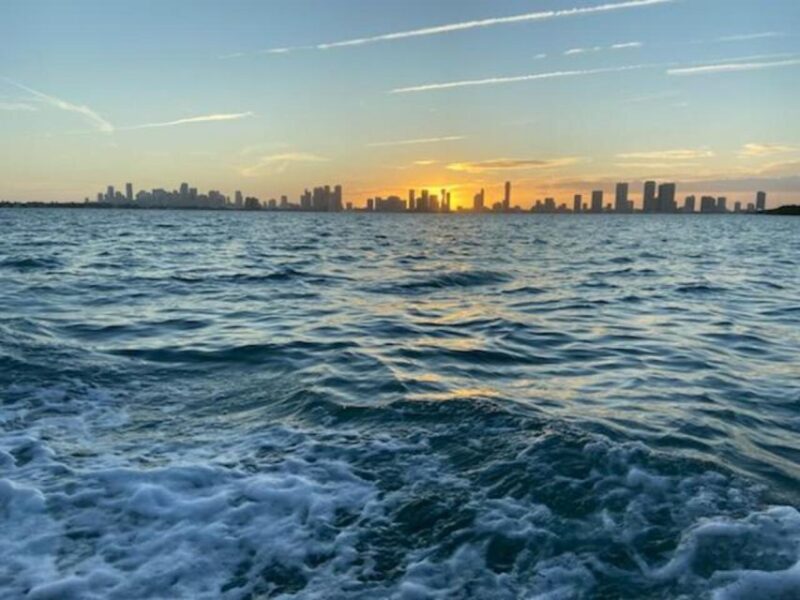 Miami: Guided Miami Beach Speedboat Tour - Important Notes