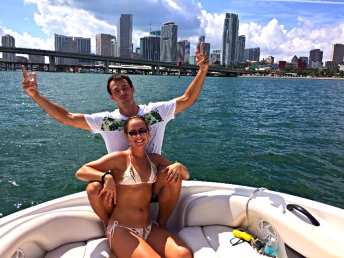 Miami: Guided Miami Beach Speedboat Tour - Boat Specifications