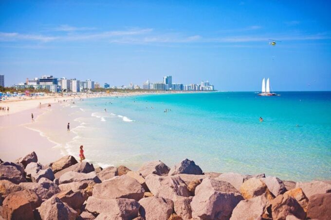 Miami: Guided Miami Beach Speedboat Tour - Meeting Location