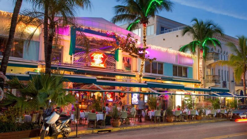 Miami: Hip Hop Party Bus, Open Bar and Nightclub Tour - Bus Availability and Drink Quality