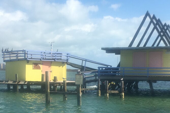 Miami History: 3 Hour Stiltsville Tour and Biscayne Bay Cruise - Cruising Biscayne Bay