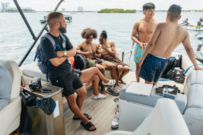 Miami: Jet Ski & Boat Ride on the Bay - Inclusions and Requirements