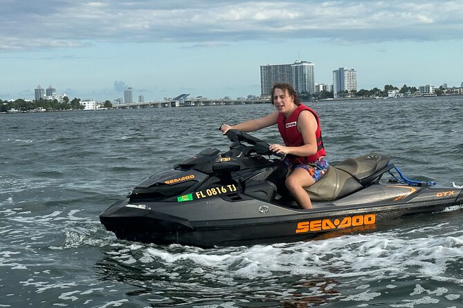 Miami Jet Ski Rental in Biscayne Bay for 60 Minutes - Safety Precautions and Instructional Guidance