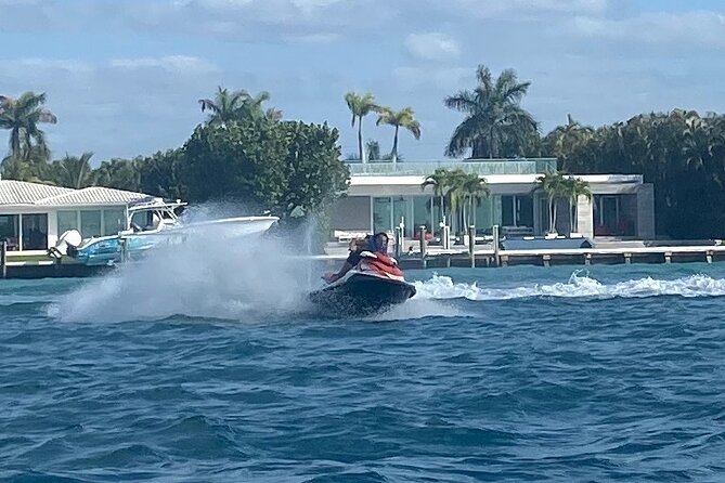 Miami: Jetski From Duffys in Sunny Isles - Safety Requirements and Assistance