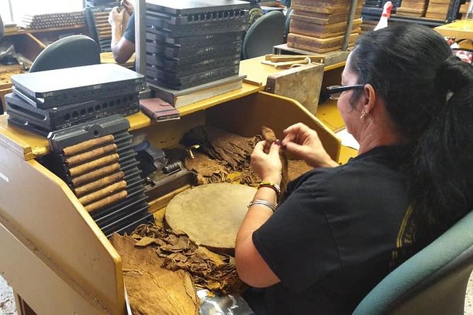 Miami Little Havana Nightlife Music Dinner and Drinks - Dinner, Coffee, and Cigars