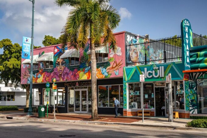 Miami: Little Havana Wow Walking Tour - Small Group Size - Immersive Cultural Journey