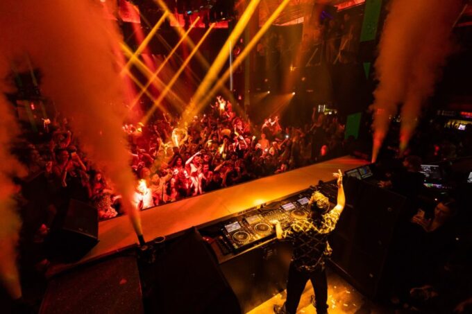 Miami: Party Bus, Club Entry, and Open Bar Night Experience - Accessibility and Additional Information