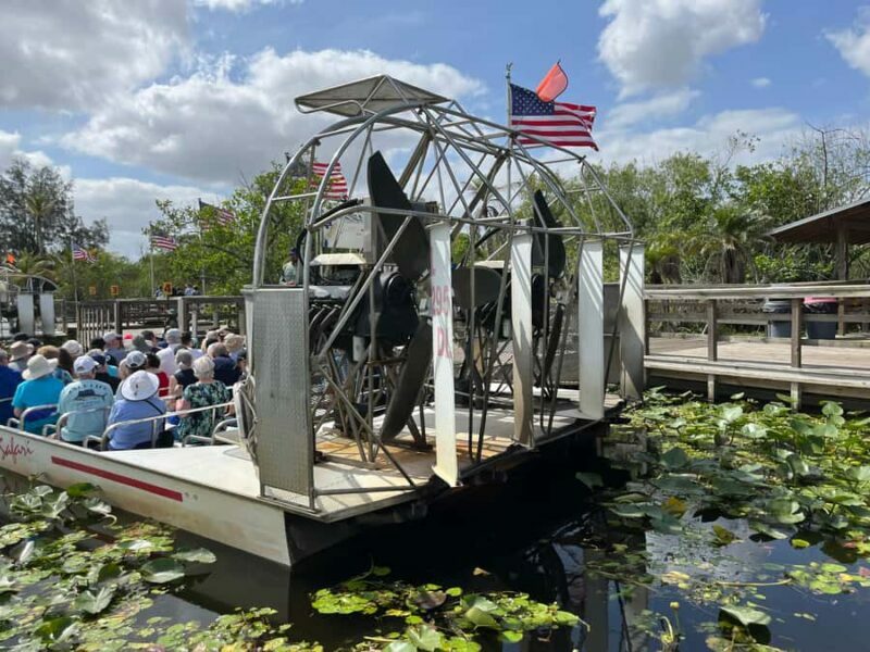 Miami: Private Everglades Tour in French in a Convertible Mustang - Key Points