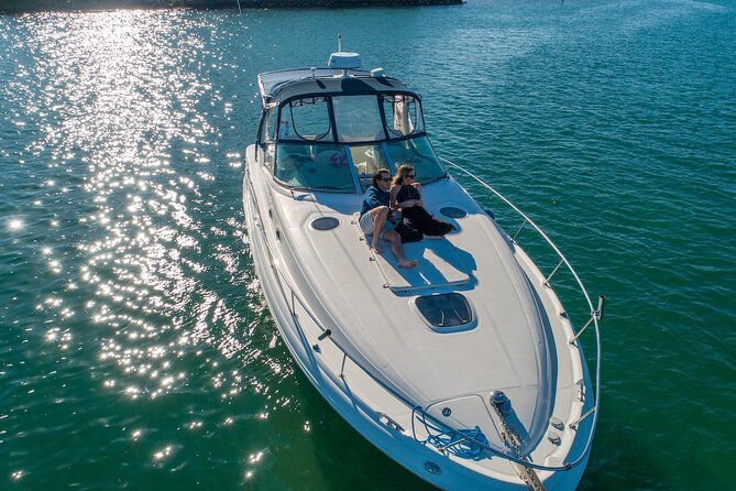 Miami Private Yacht Rental 2 to 4 Hours for 10 Ppl, Champagne - Customer Reviews and Ratings