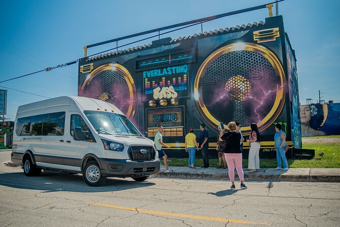 Miami Sightseeing and Exploration Tour - Meeting and Pickup
