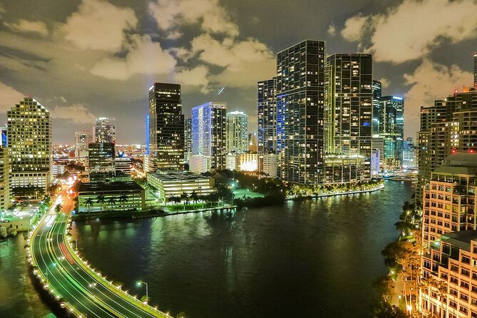 Miami Skyline Evening Cruise of Biscayne Bay on Luxury Yacht - Customer Reviews and Feedback