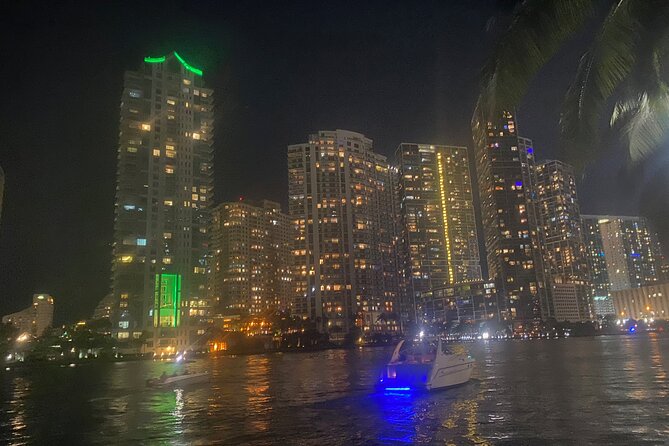 Miami Skyline Evening Cruise on Biscayne Bay - Cruise Duration and Experience