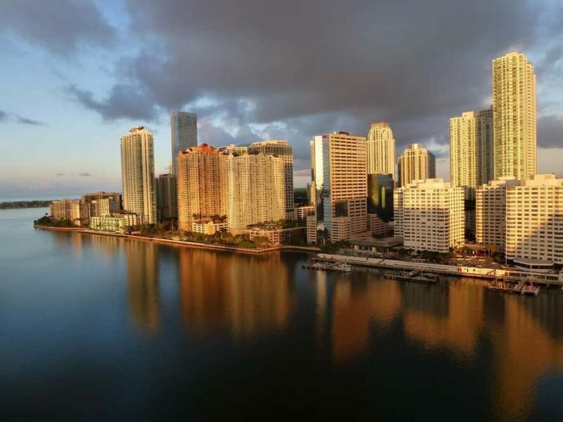 Miami Skyline Millionaire Cruise & Bus Tour 5 stops & Coffee - FAQ