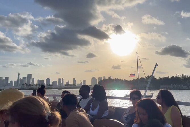 Miami Skyline Sunset Cruise With the Mojito Bar on Board - Cruise Duration and Timing