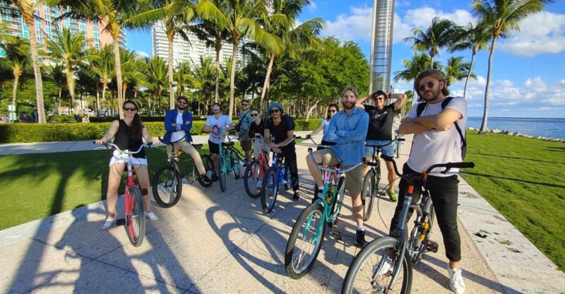 Miami: South Beach Architecture and Cultural Bike Tour - Biking Experience