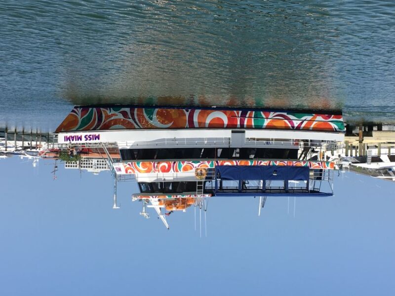 Miami: Sunset Cruise With Celebrity Homes & Open Bar - Meeting Point and Important Information