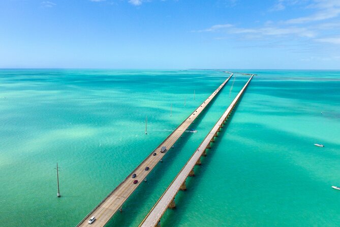 Miami to Key West Roundtrip Bus Tour With Narration - Key Points