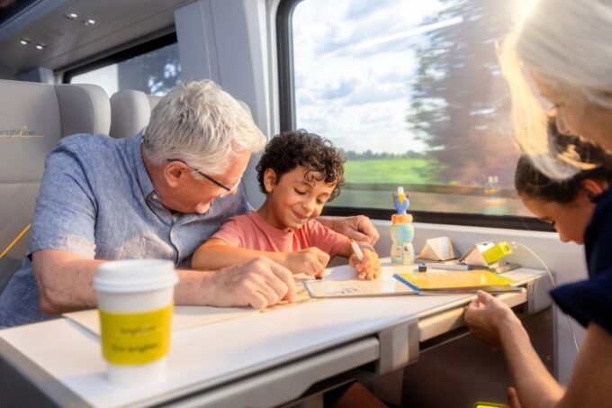 Miami: Train Transfer to South Florida Cities - Convenient Hotel Transfer Services